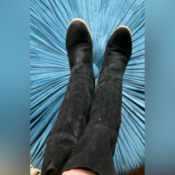 BDG black suede boots block heel round toe pull on slouchy or knee length Sz 10 - Picture 2 of 16